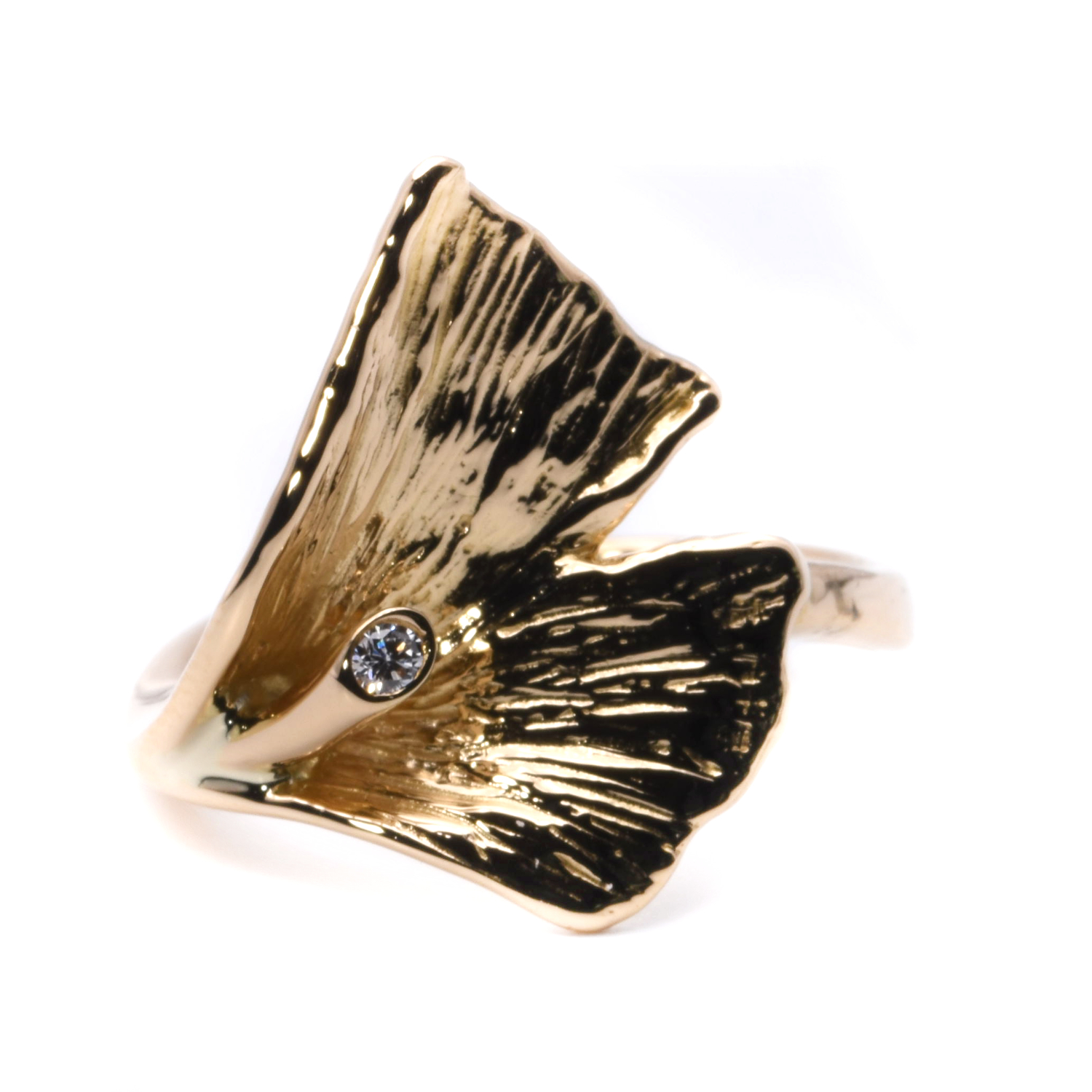 Ring Ginko-Blatt mit Brillant