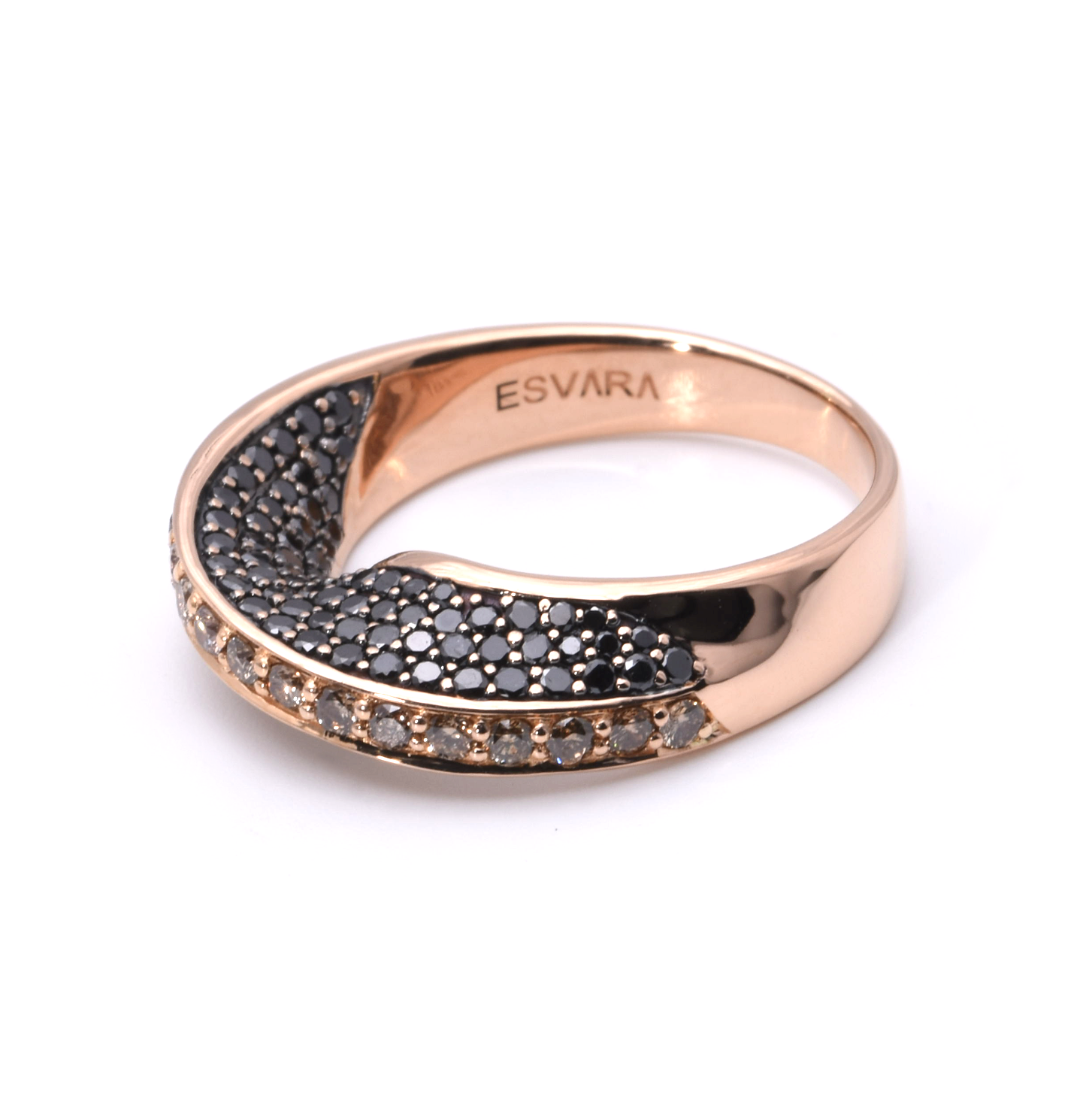 Esvara-Ring mit Diamanten