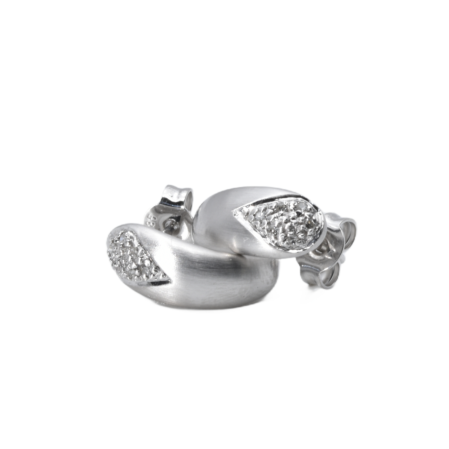 Ohrstecker mit Diamanten