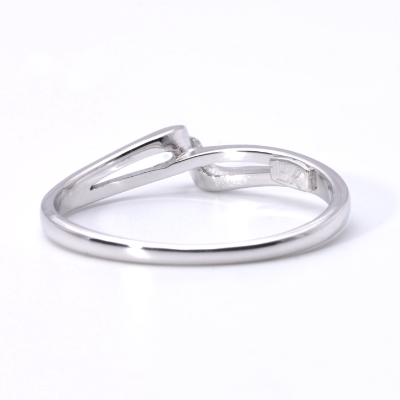 Ring mit Brillant