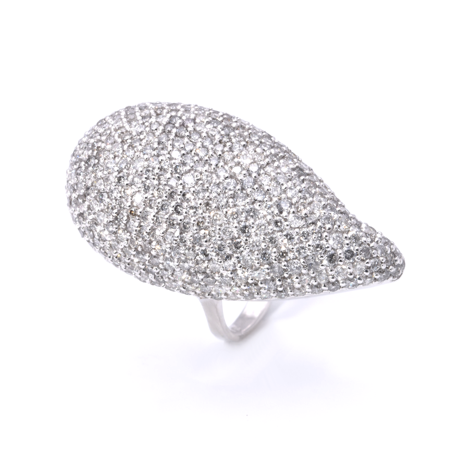 Ring mit 330 Brillanten