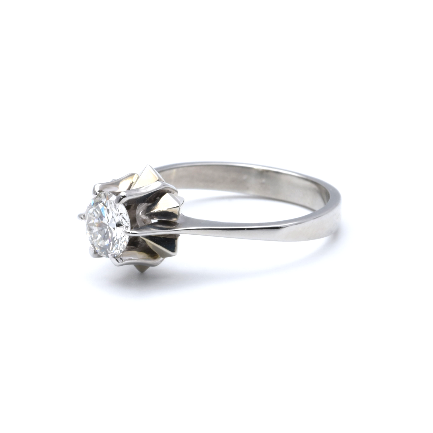 Solitär Ring mit Brillant