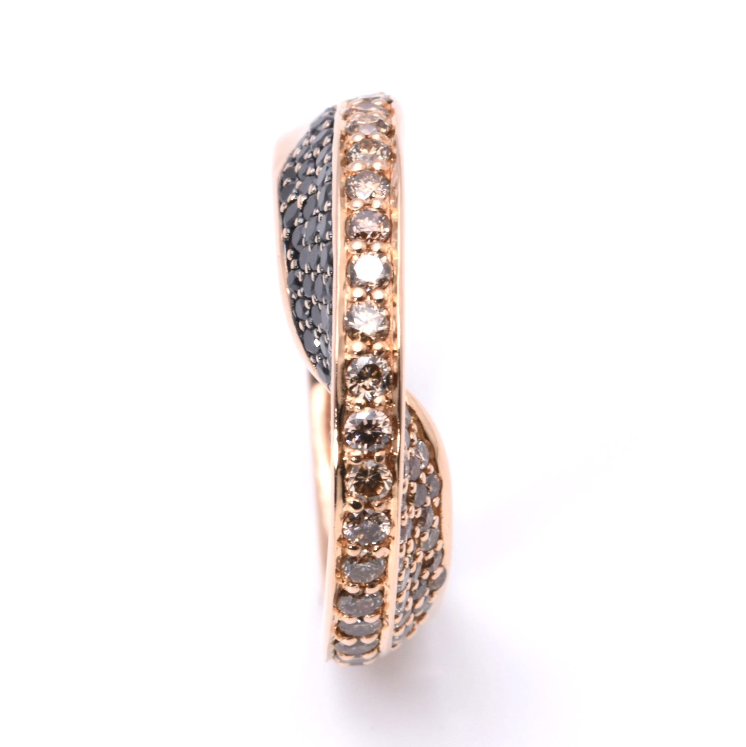 Esvara-Ring mit Diamanten