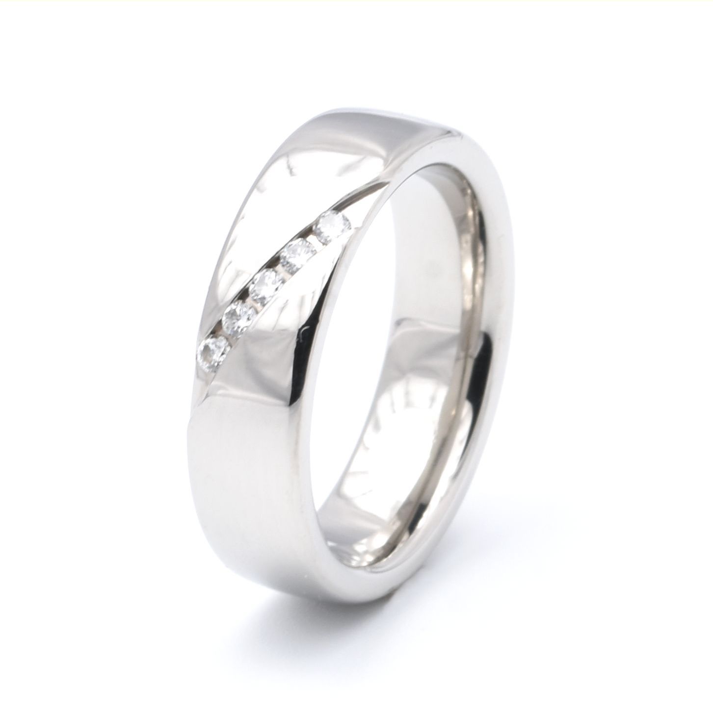 Platin-Ring mit Brillanten