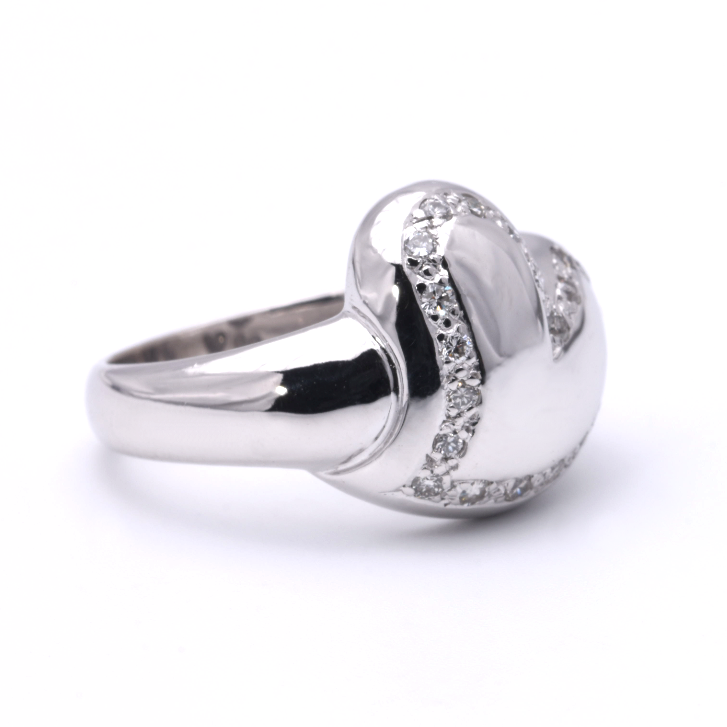 Herz-Ring mit Brillanten