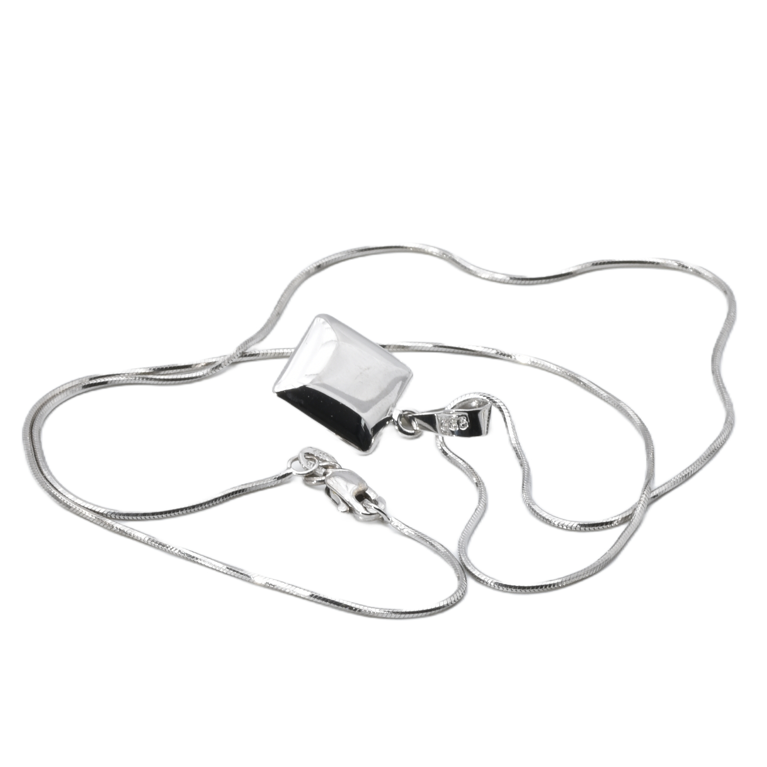 Kette mit Halbperlen-Anhänger