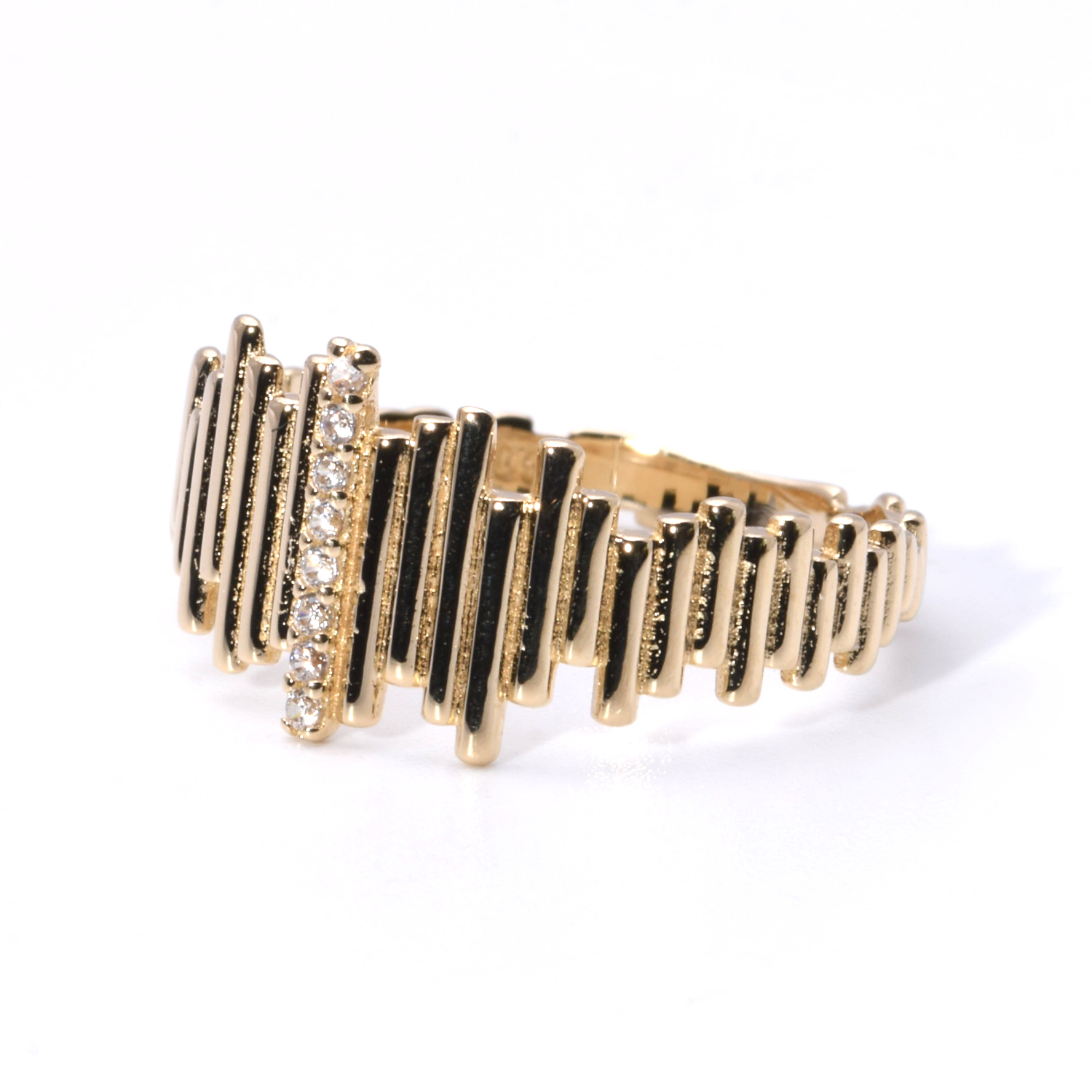 Ring mit Diamanten