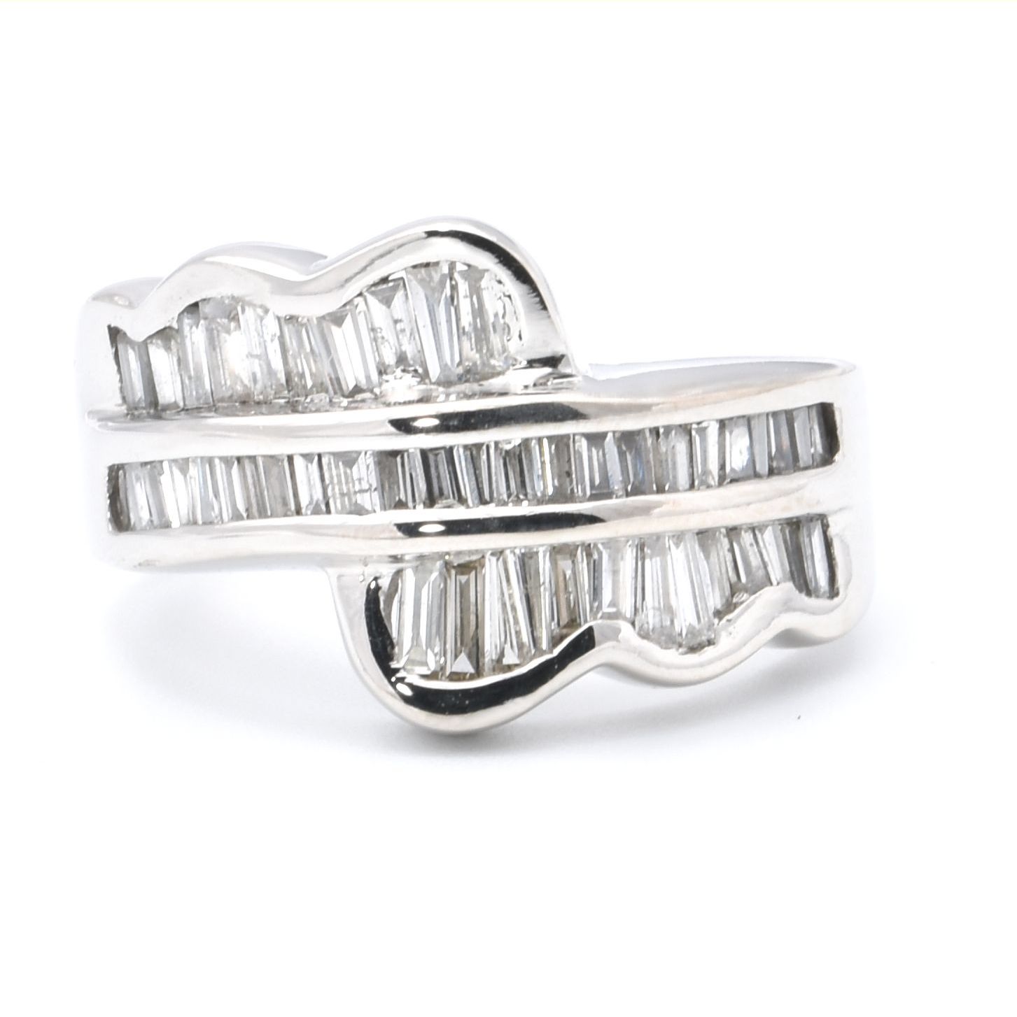 Ring mit Diamanten