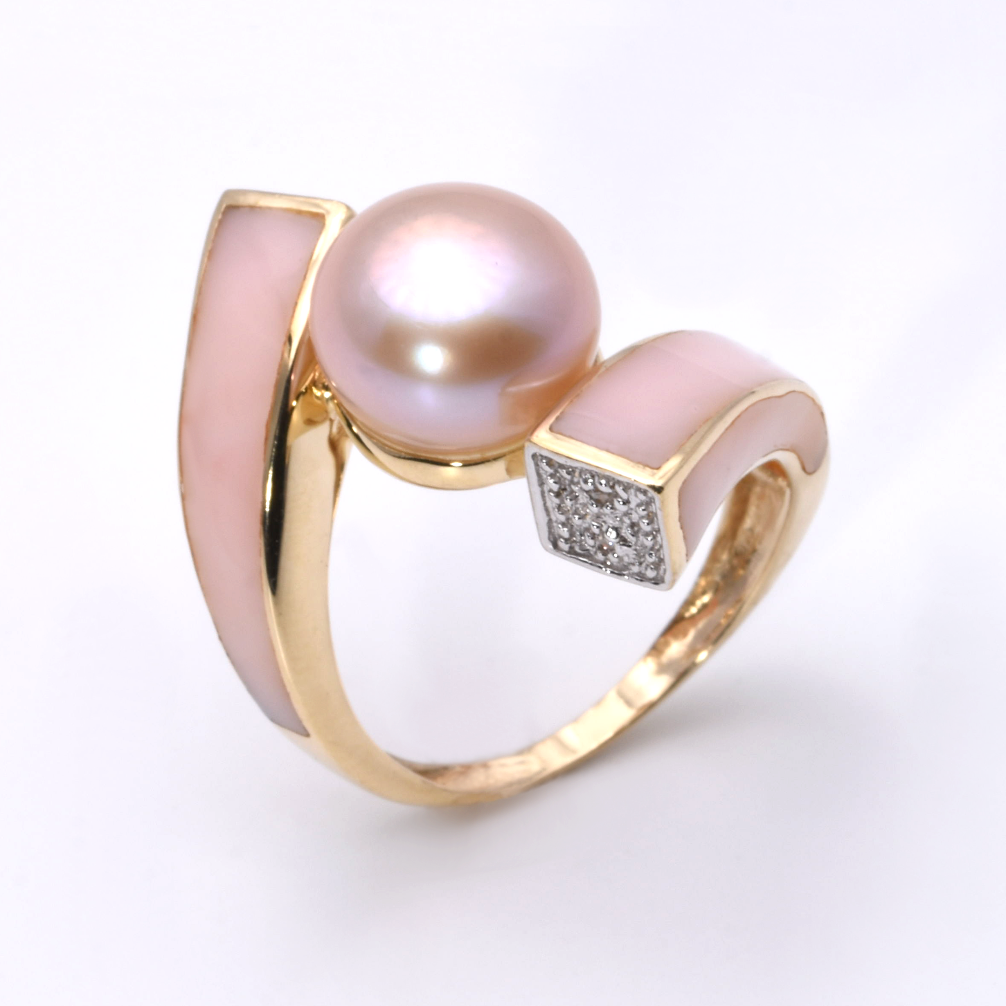 Ring mit Perle und Brillanten