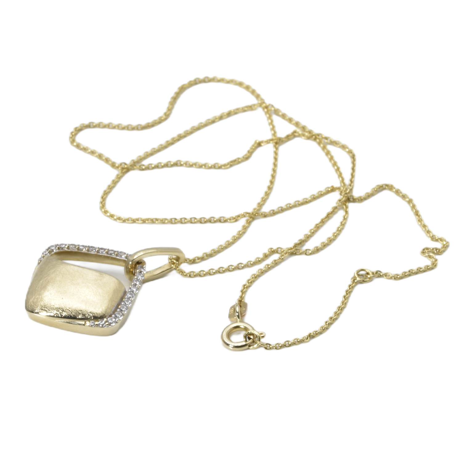 Kette mit Anhänger
