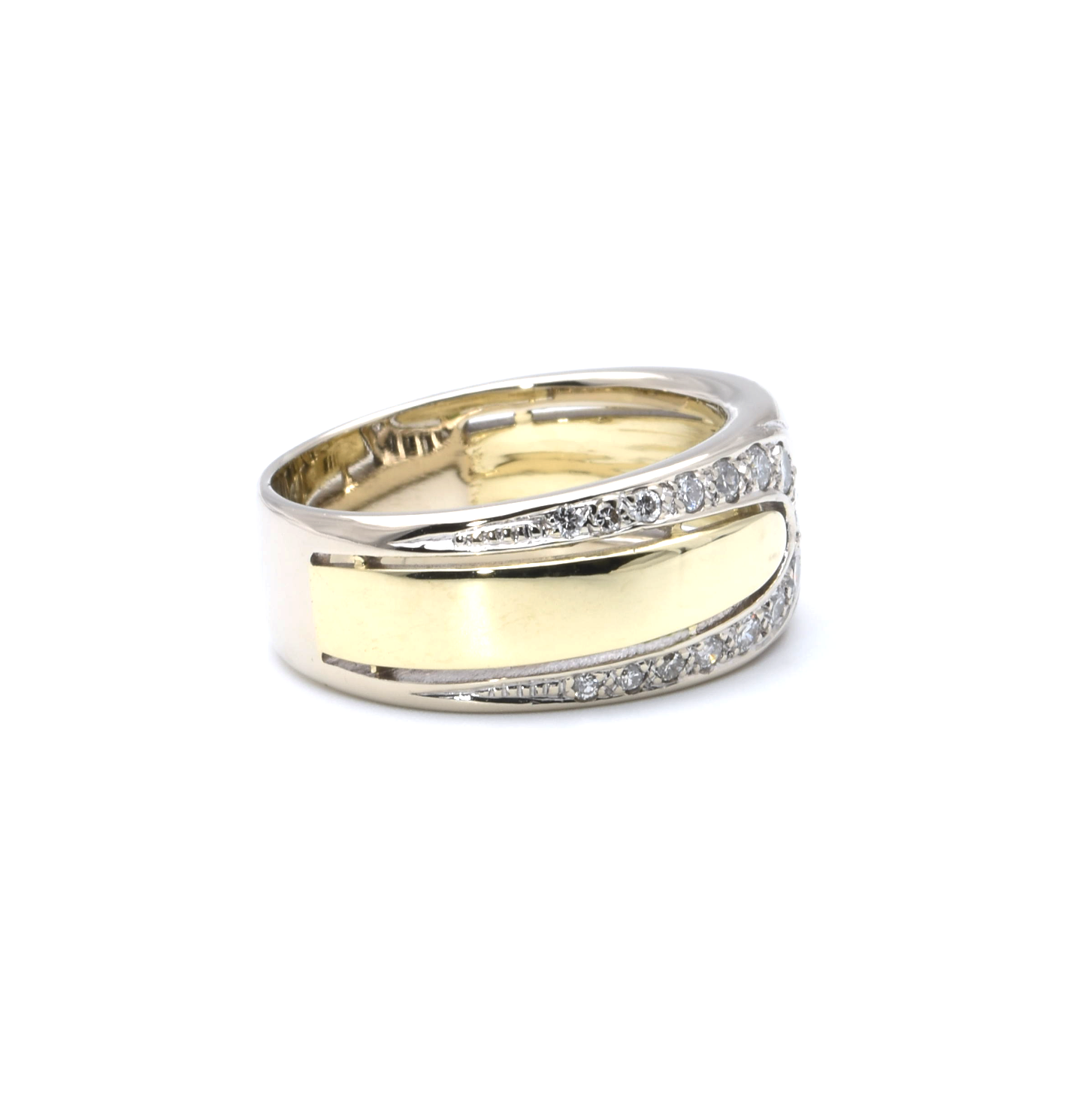 Ring mit Brillanten