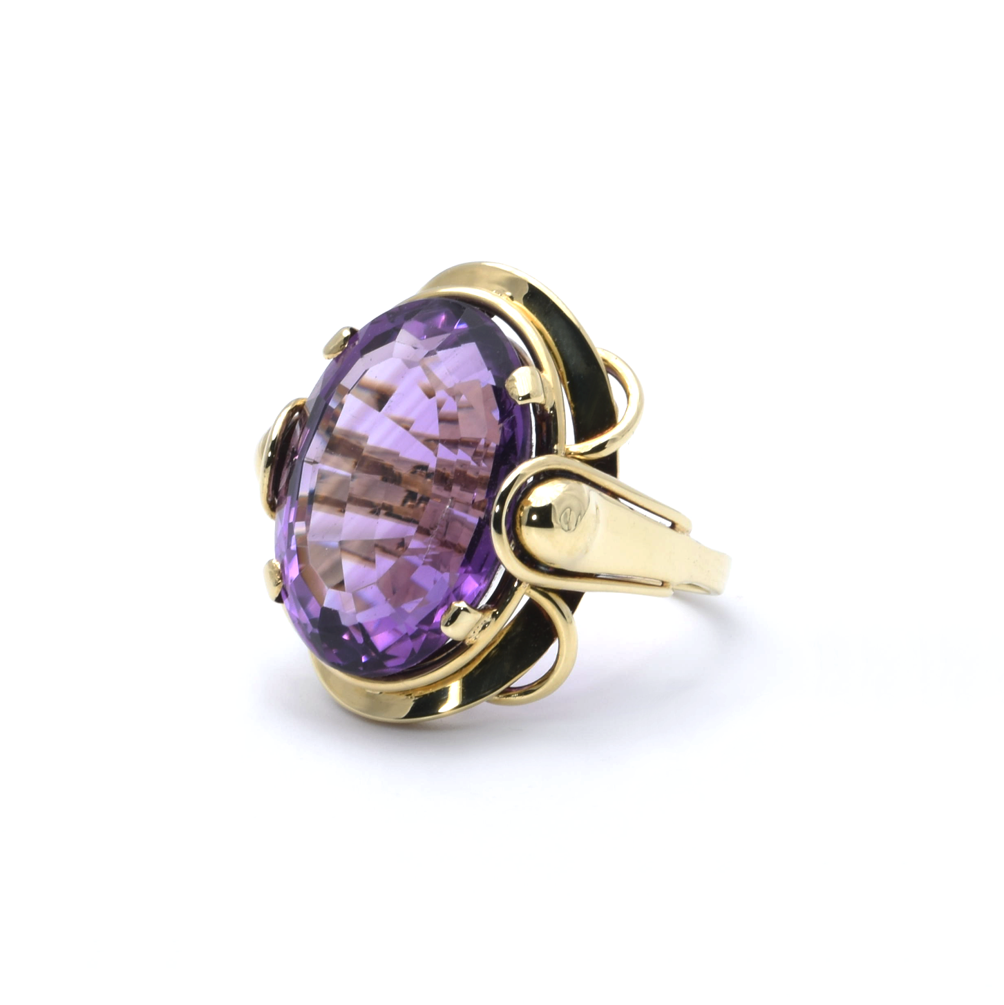 Ring mit Amethyst