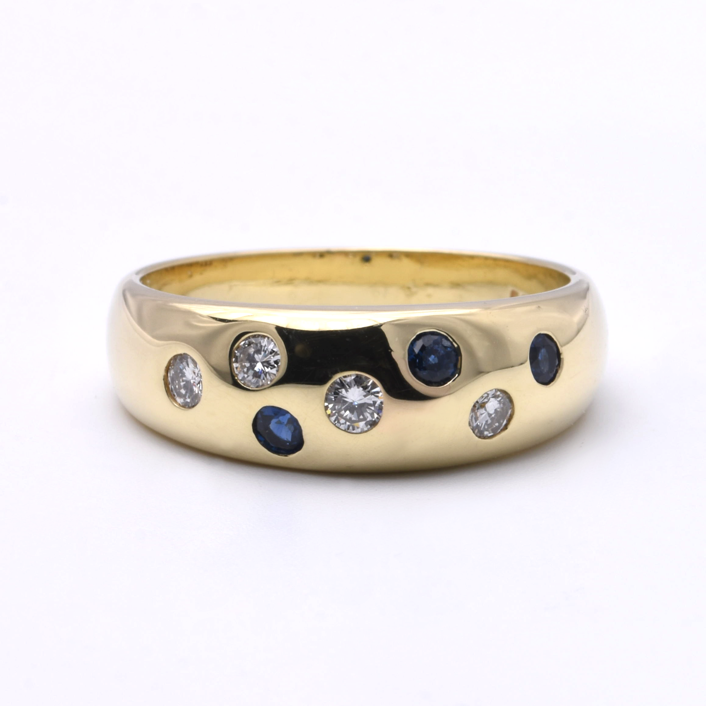 Ring mit Saphir und Brillanten