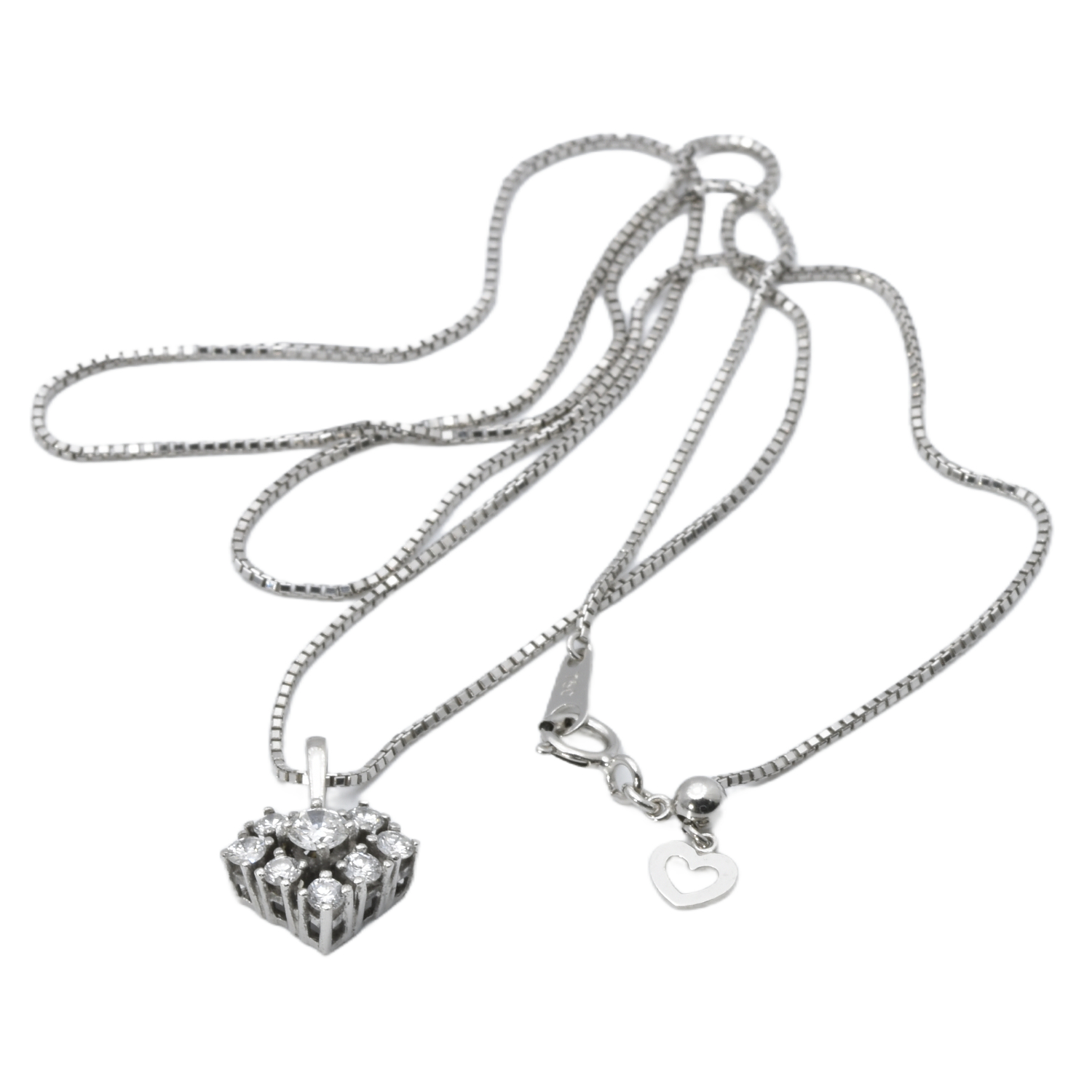 Kette mit Anhänger