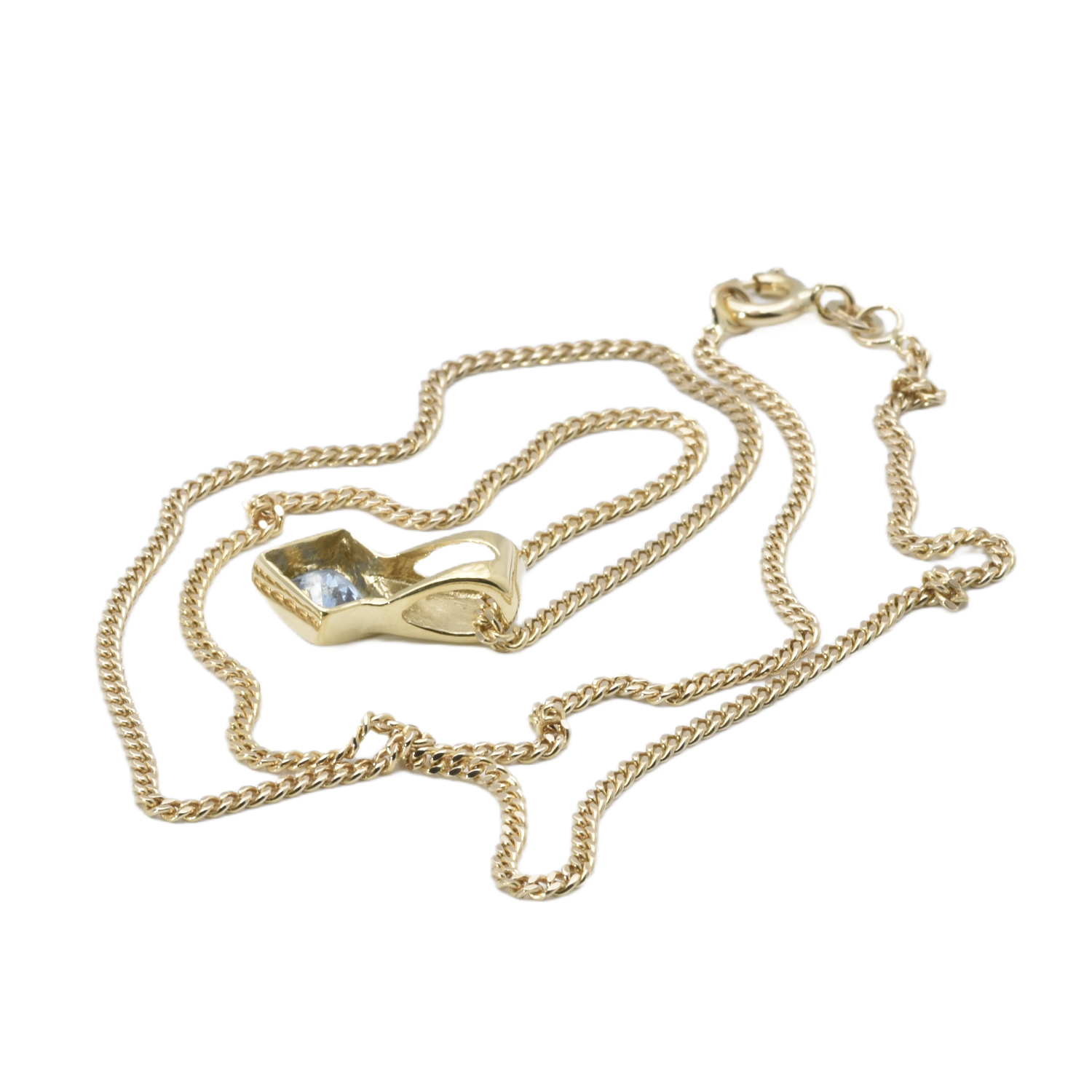 Kette mit Anhänger