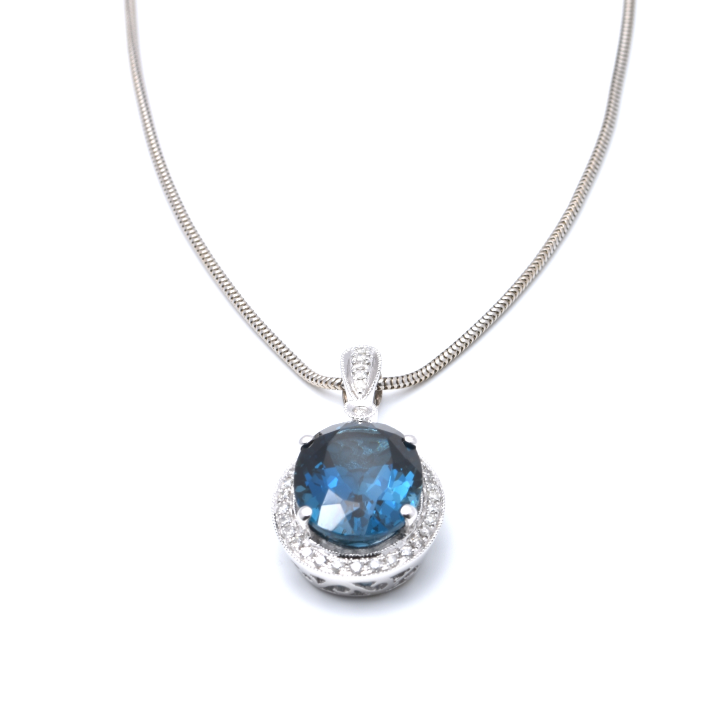 Schlangenkette mit Anhänger | 585/000 Weißgold | Brillanten | Blau Topas