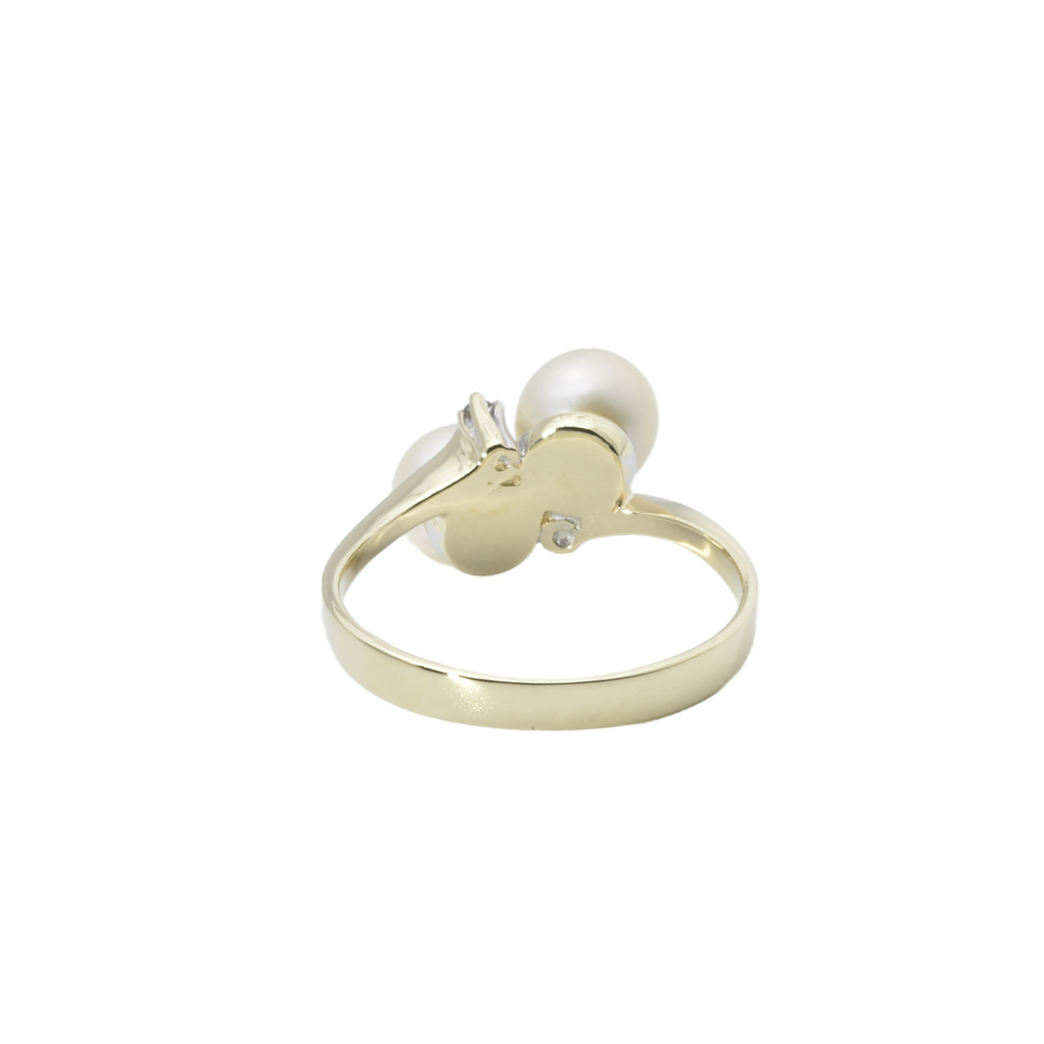 Ring mit Perlen und Diamanten