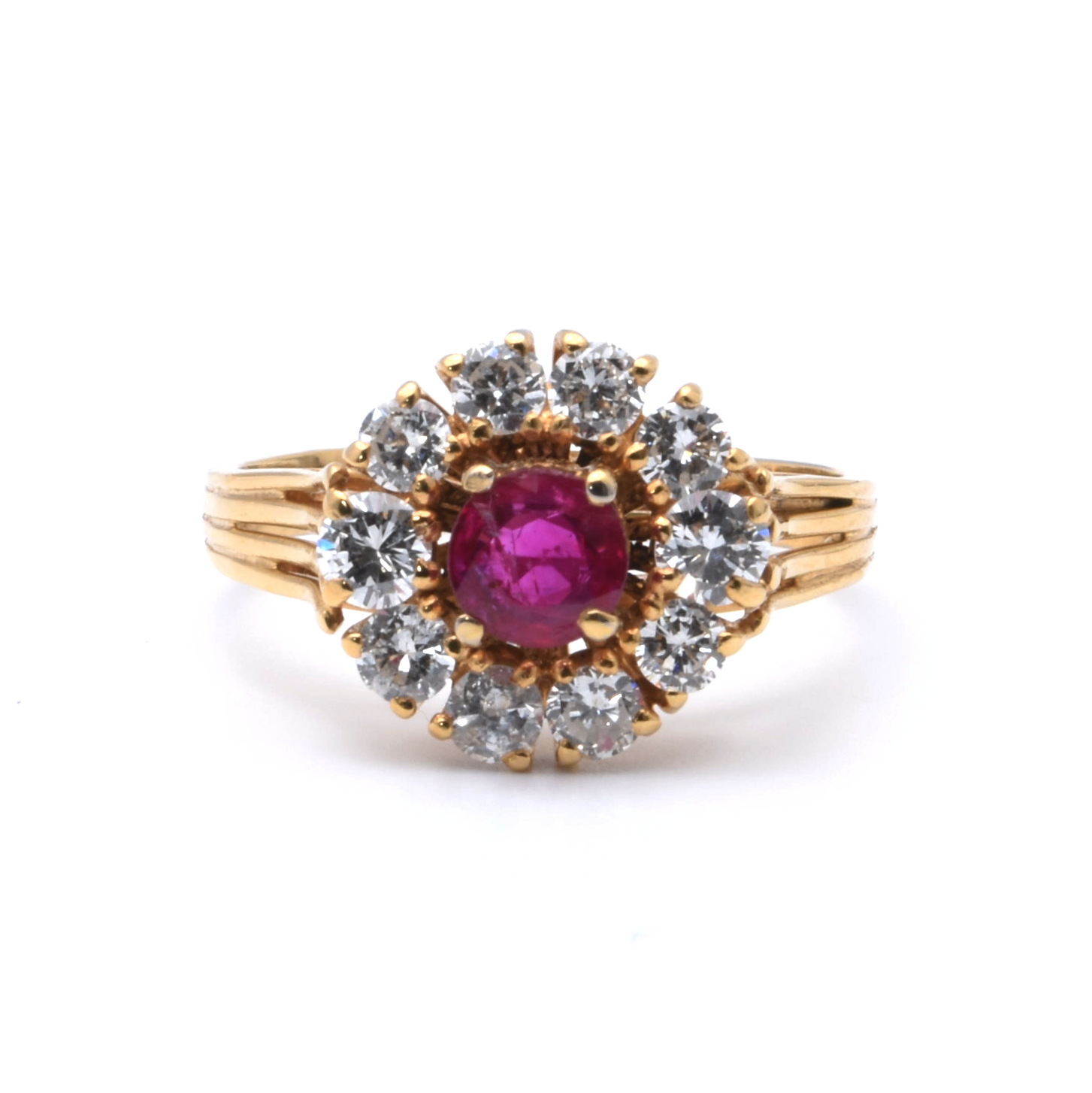 Ring mit Brillanten und Spinell