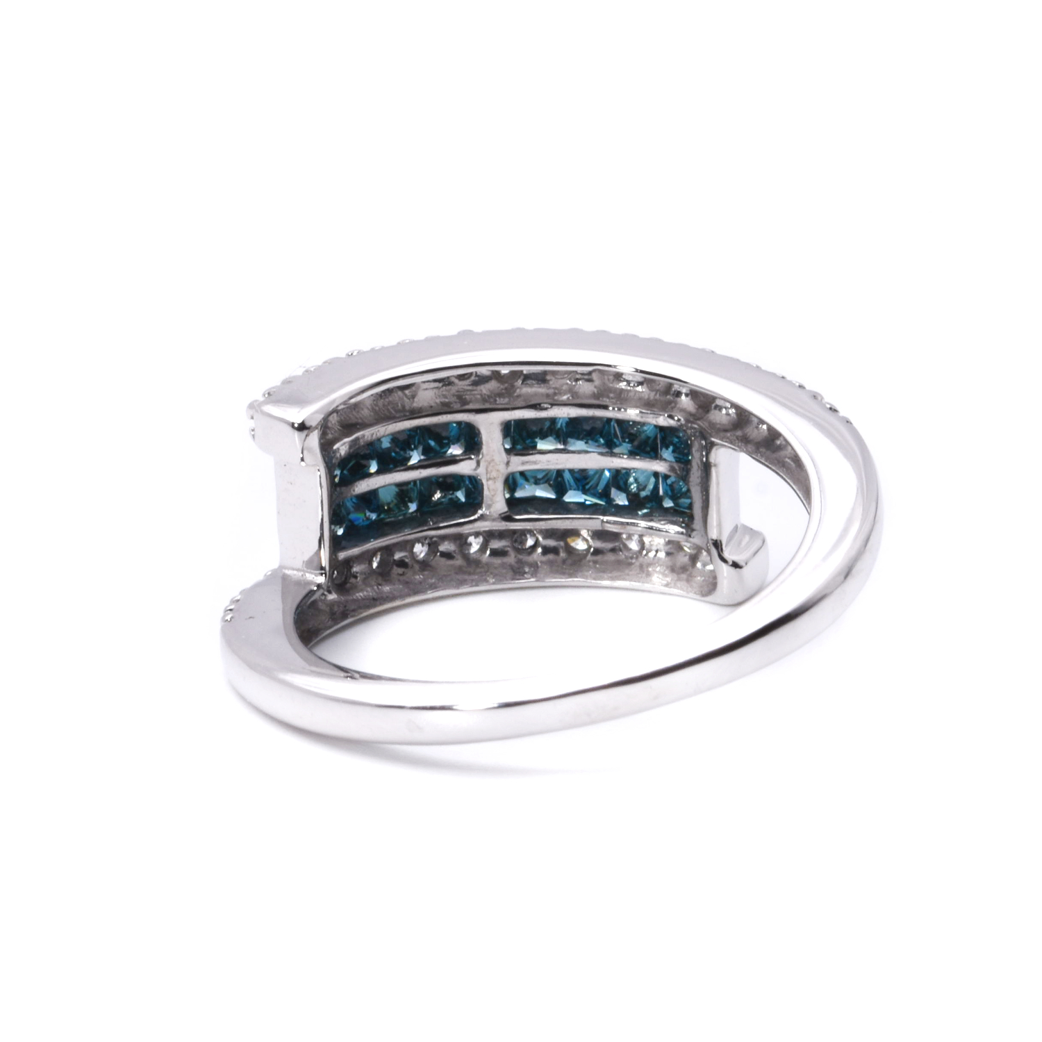 Ring mit Diamanten