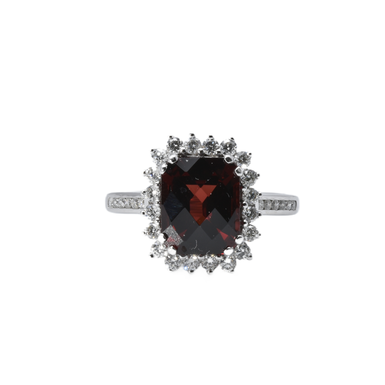 Ring mit Brillanten und Rubin