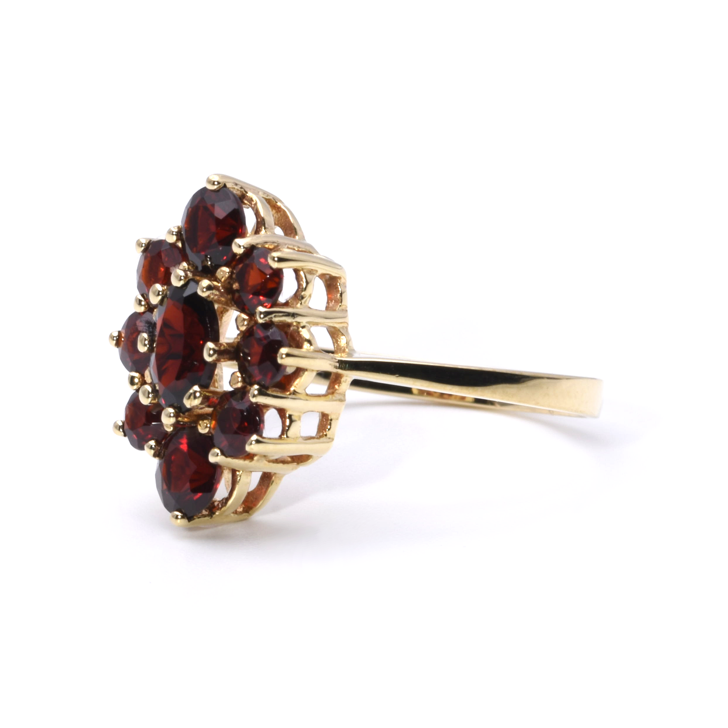 Ring mit Granat