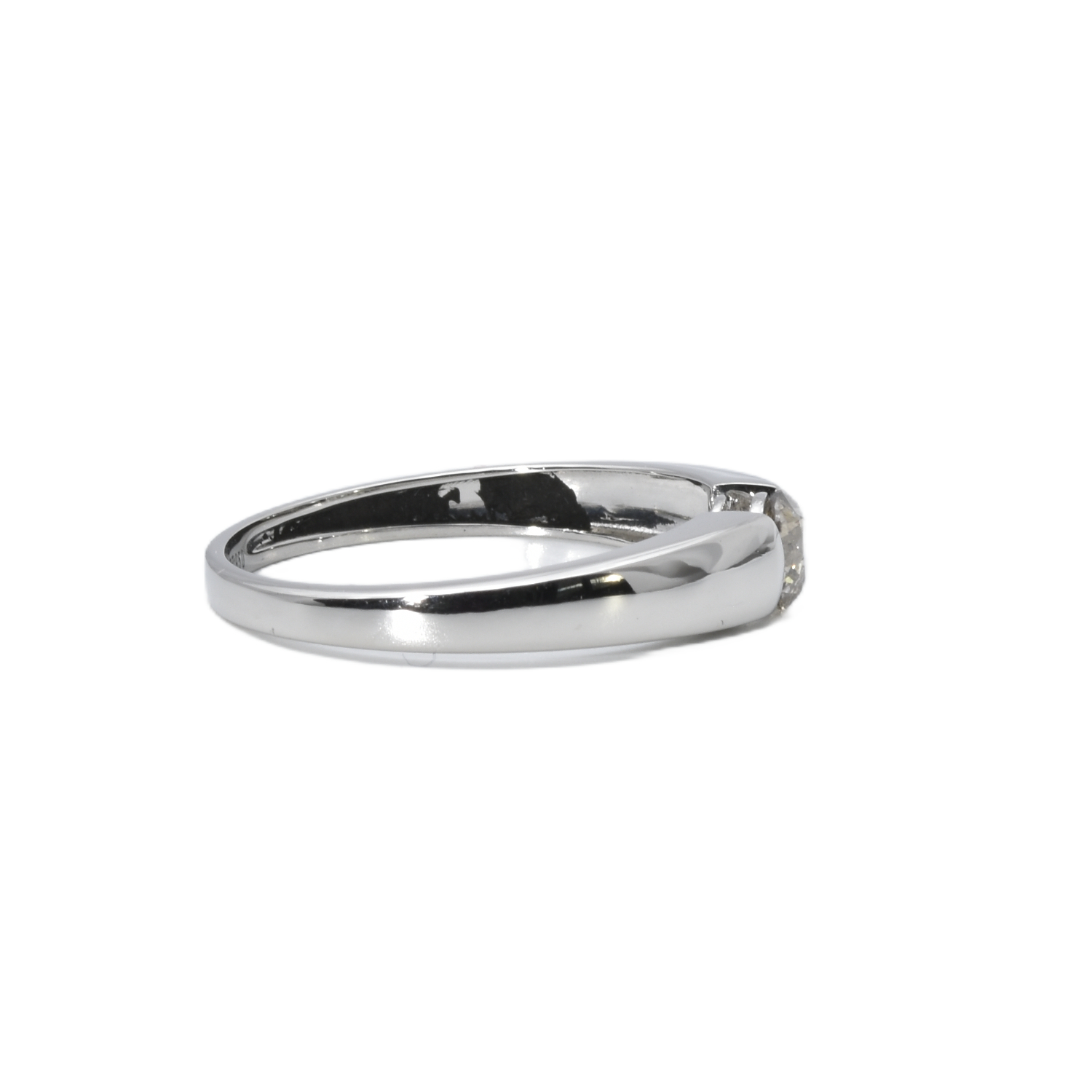 Platin Ring mit Brillant