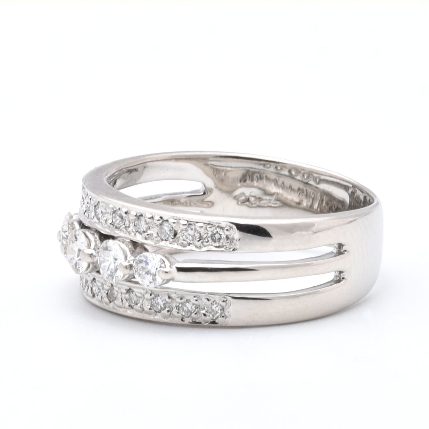 Ring | 750/000 Weißgold | Brillanten