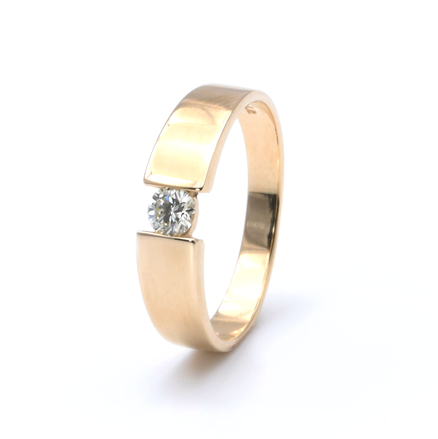 Ring mit Brillant