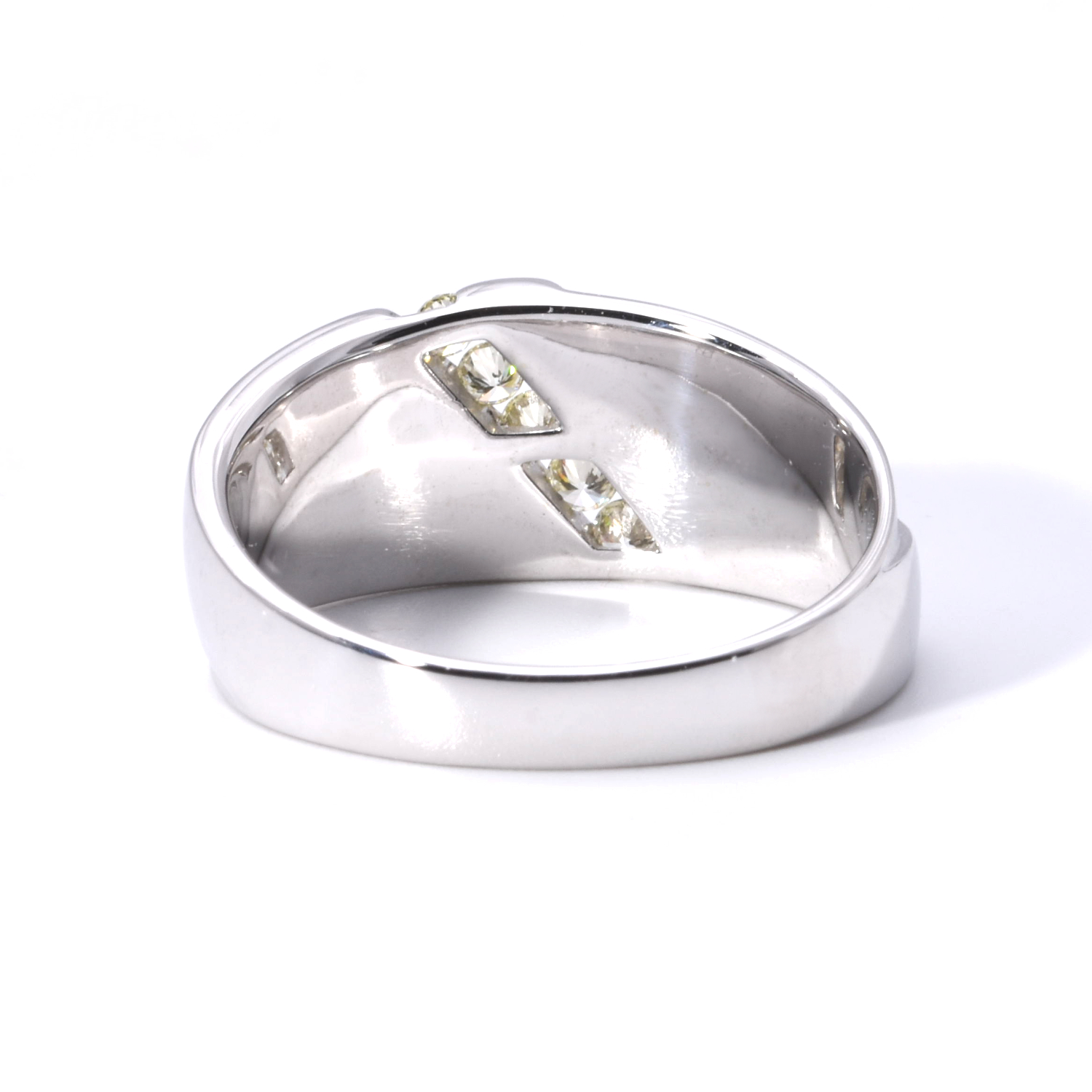 Ring mit Brillanten