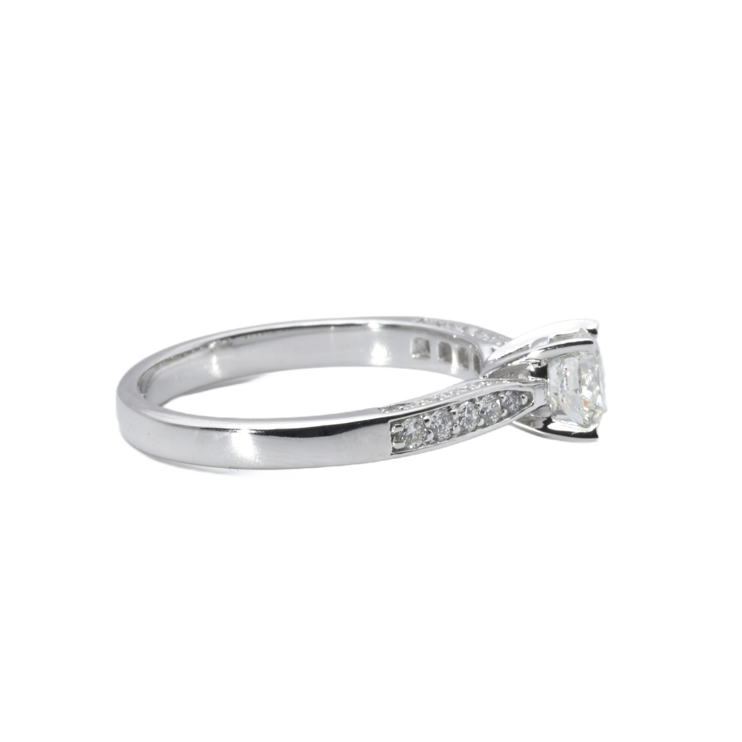 Ring mit Brillanten