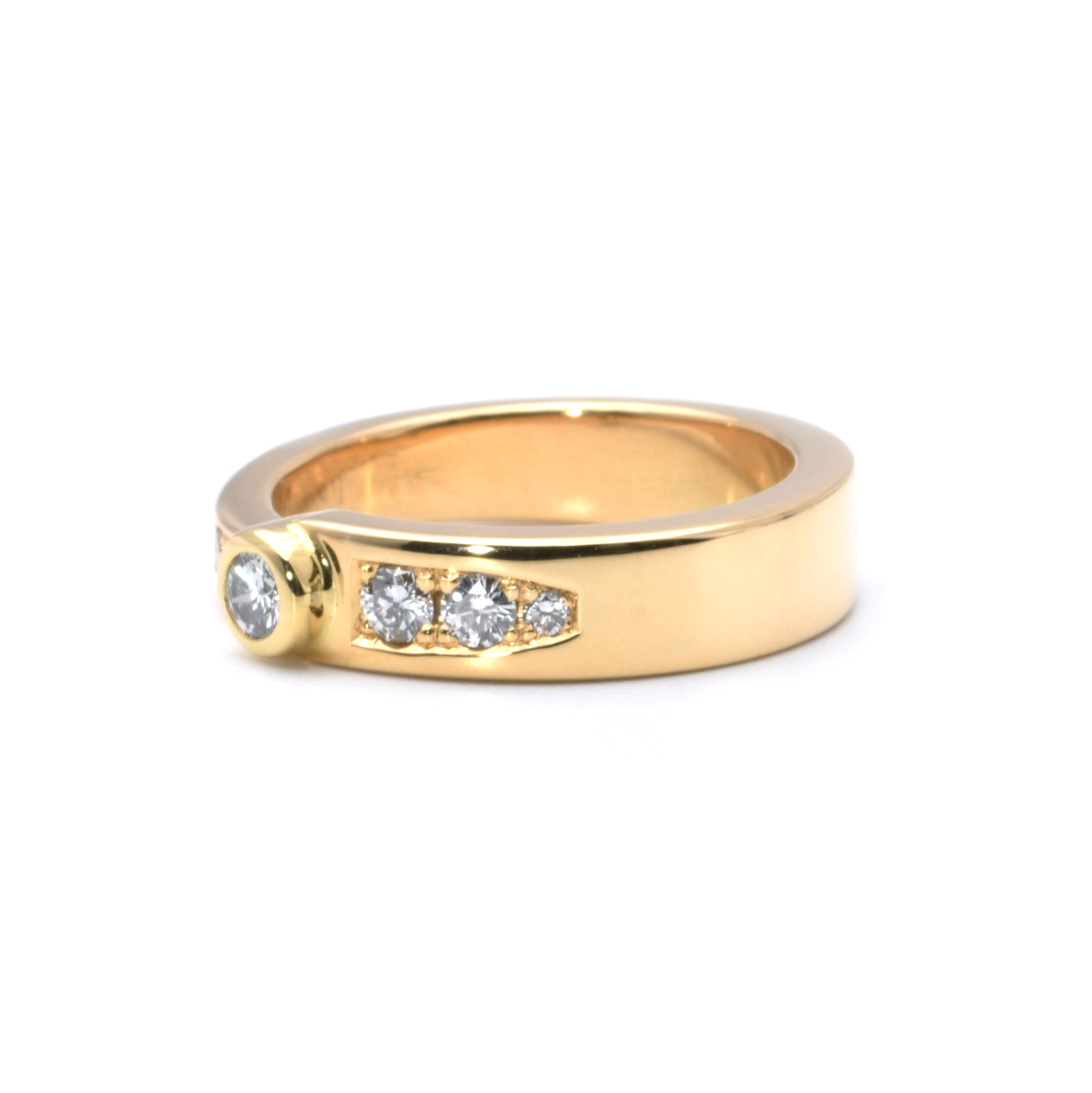 Ring mit Brillanten