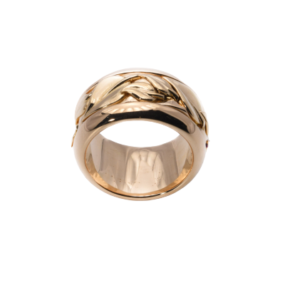 Ring mit Blattmotiv