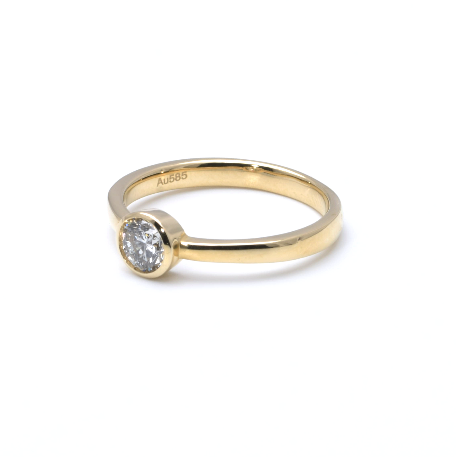 Solitär Ring mit Brillant
