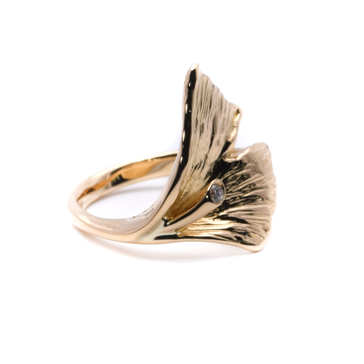 Ring Ginko-Blatt mit Brillant