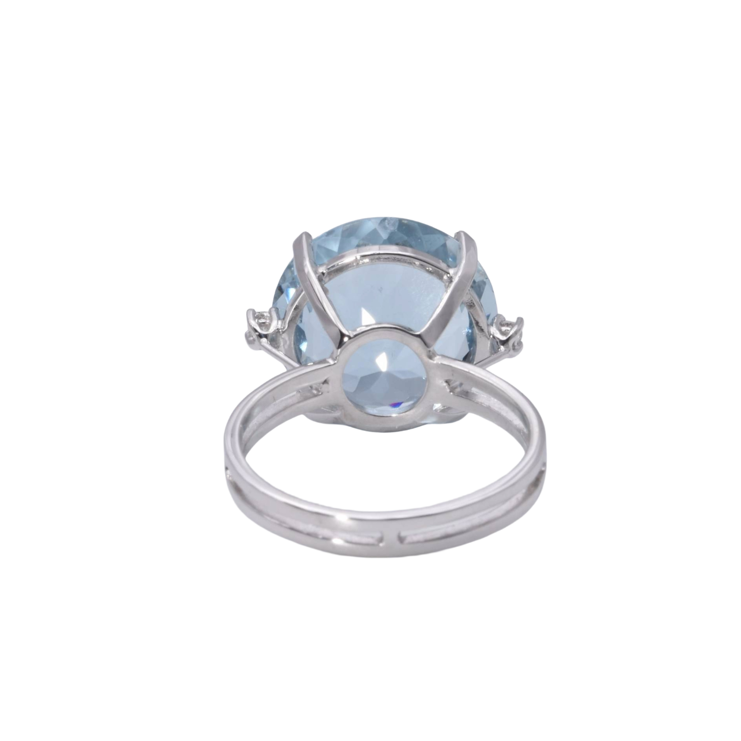 Ring mit Aquamarin und Brillanten