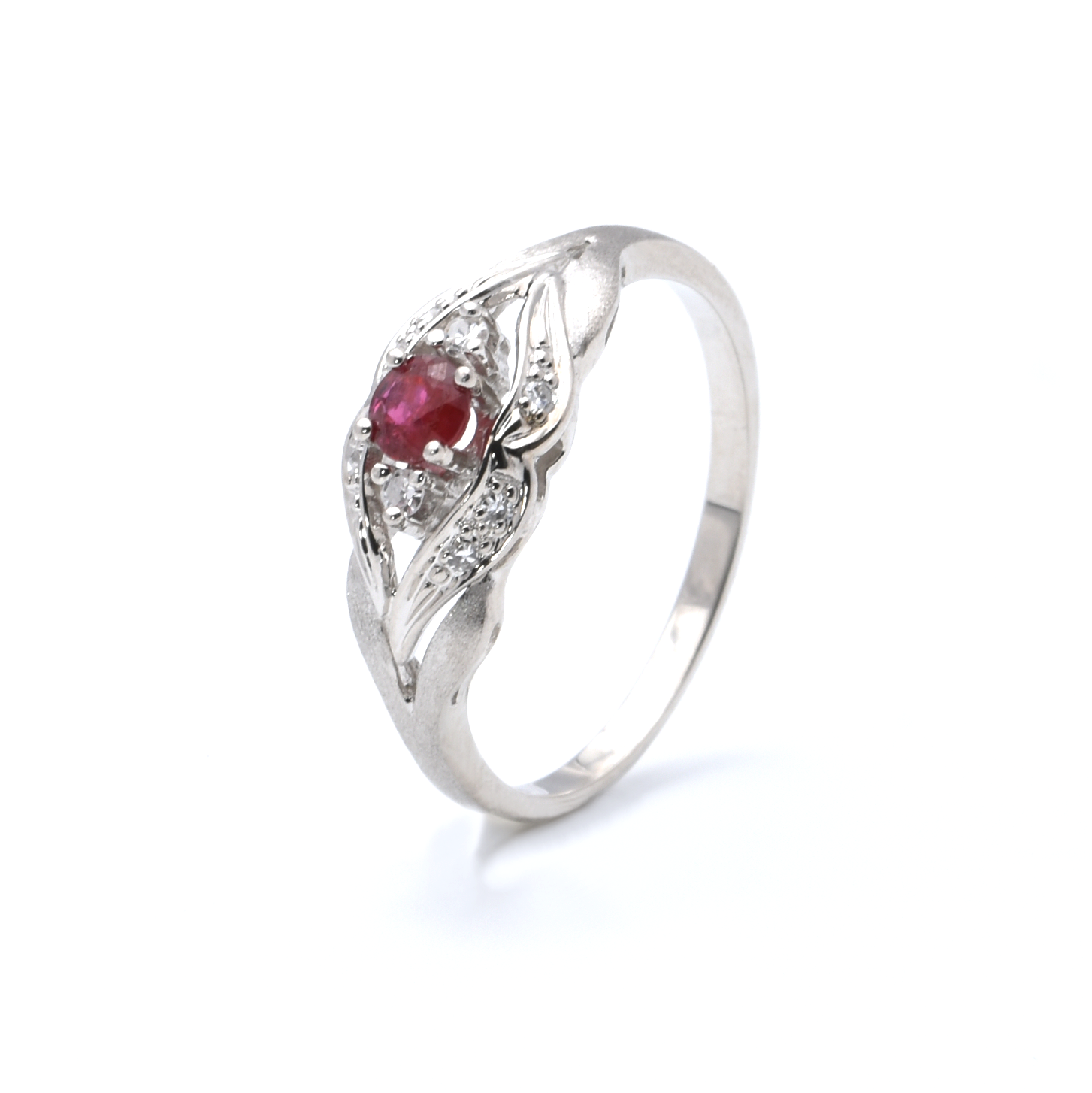 Ring | 585/000 Weißgold | roter Spinell | Diamanten